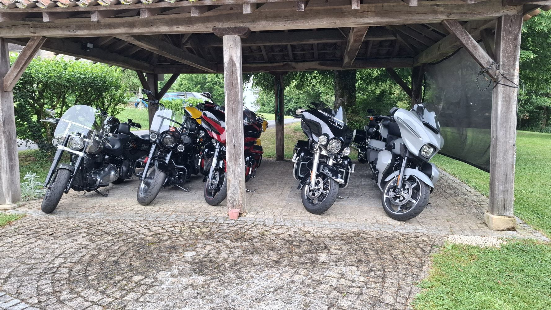 Photo de GÎTE MOTARD DE LOUBEJAC