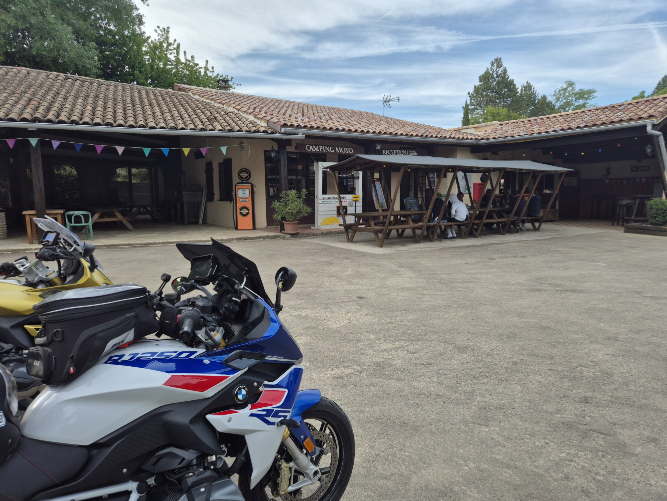 Photo de LE CAMPING MOTO BY CAMPING LA VAUGELETTE