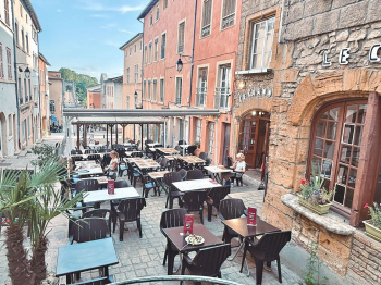 Relais Motards RESTAURANT LE CHAUDRON TRÉVOUX