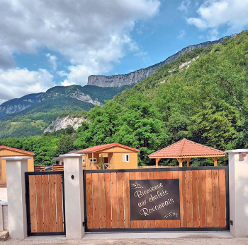 Relais Motards LES CHALETS ROVONNAIS